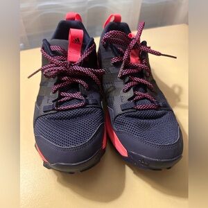 Adidas Kanadia 7 TR trail Running Shoe- Size 9 1/2
